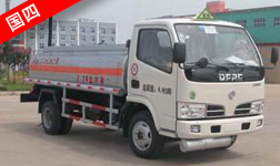  上海東風(fēng)勁卡5噸油罐車