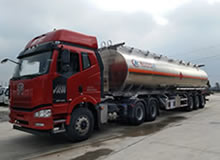上海46立方鋁合金半掛油罐車